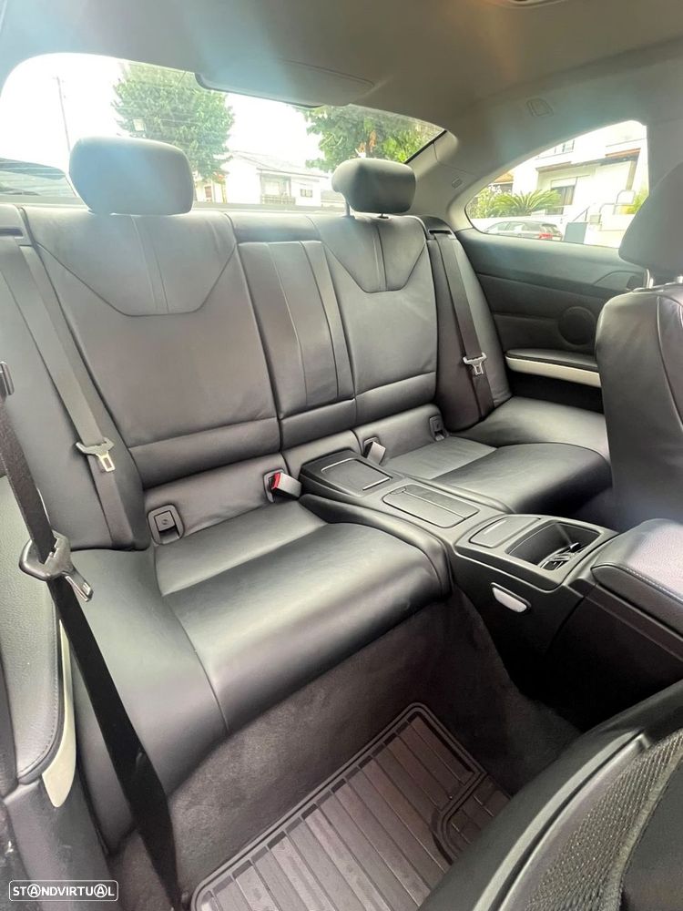 BMW 330 i - 20