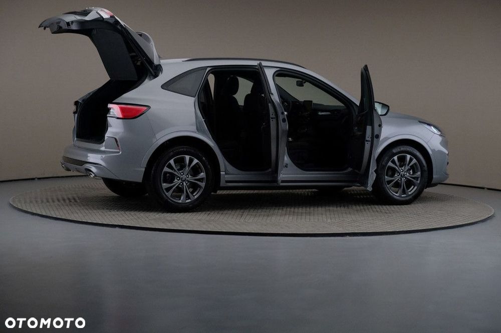 Ford Kuga 2.5 FHEV FWD ST-Line eCVT - 6