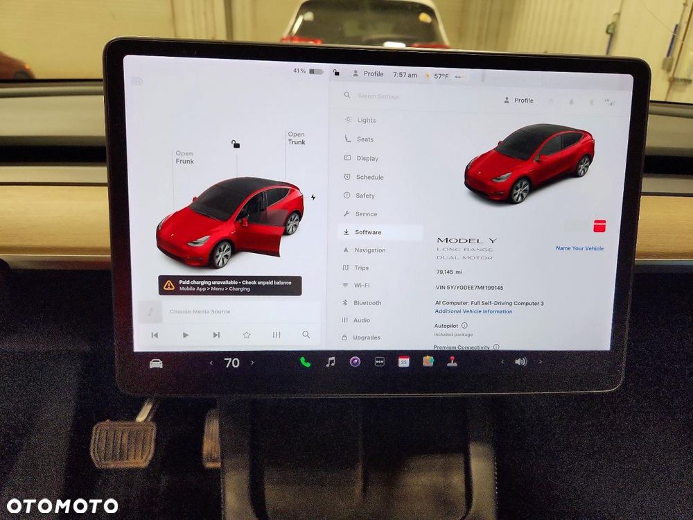 Tesla Model Y - 10