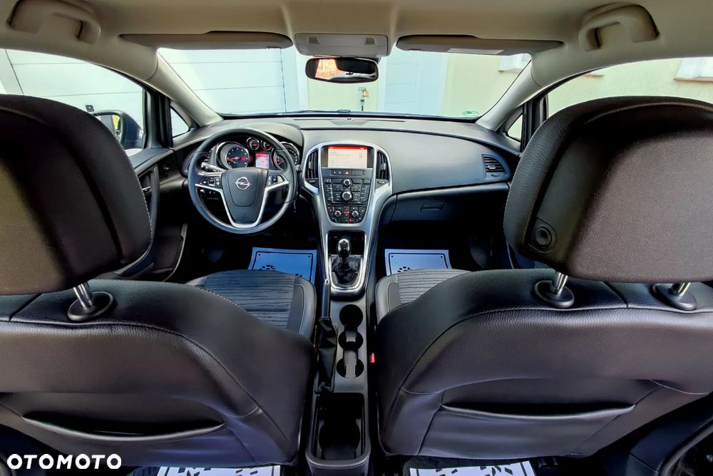 Opel Astra 1.4 Turbo Selection - 25