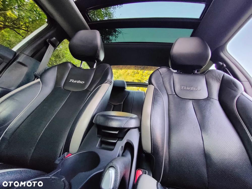 Hyundai Veloster - 20