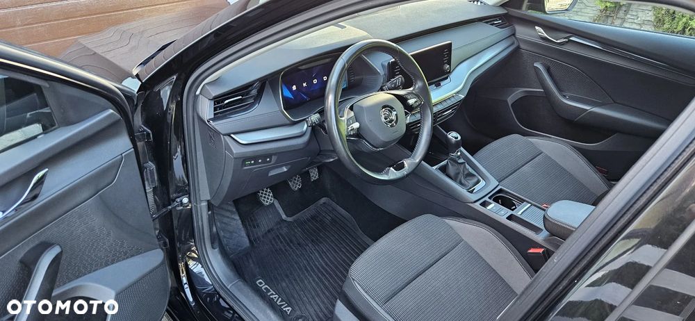 Skoda Octavia 1.5 TSI ACT Ambition - 10