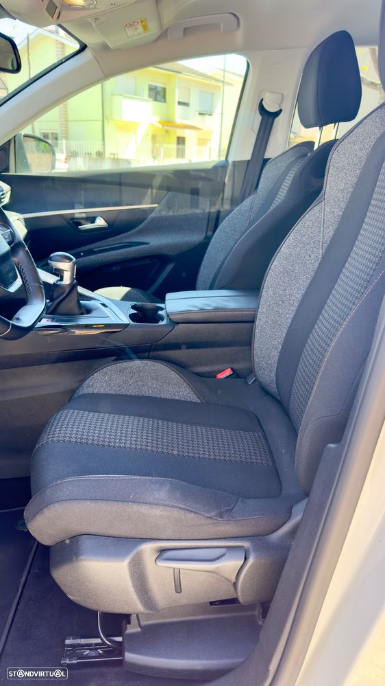 Peugeot 3008 PureTech 130 Stop & Start GPF Active Business-Pack - 9