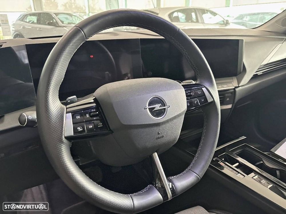 Opel Astra 1.5 D Elegance Aut. - 12