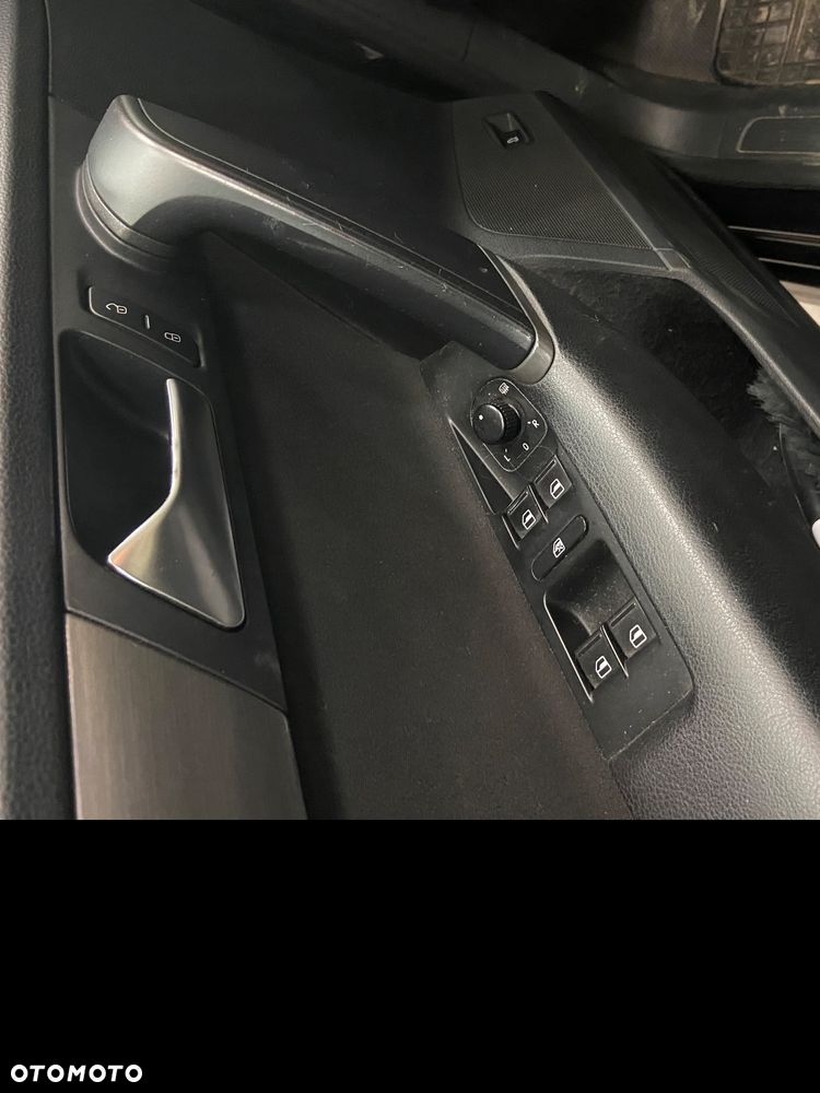 Volkswagen Passat Variant 2.0 TDI DPF Comfortline - 8