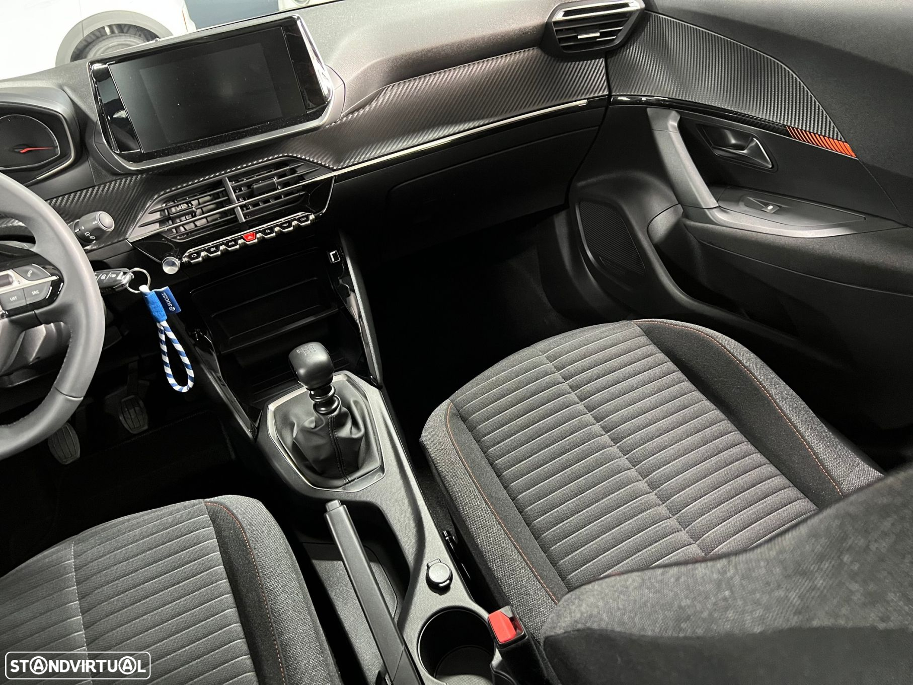 Peugeot 2008 1.2 PureTech Active Pack - 21