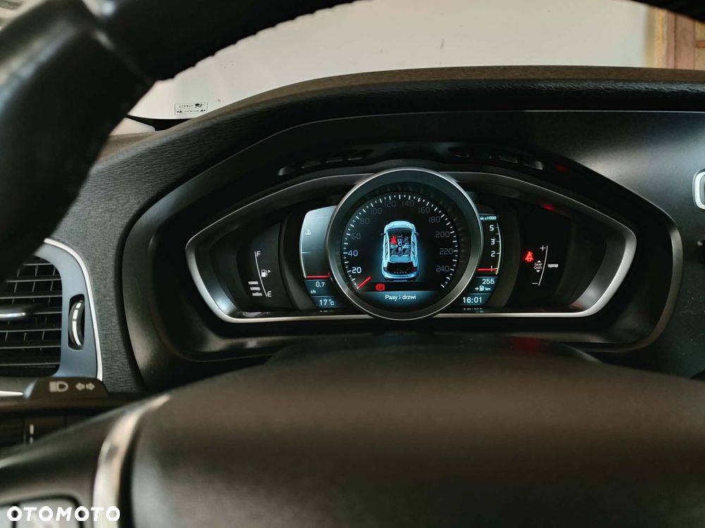 Volvo V40 Cross Country D2 - 7