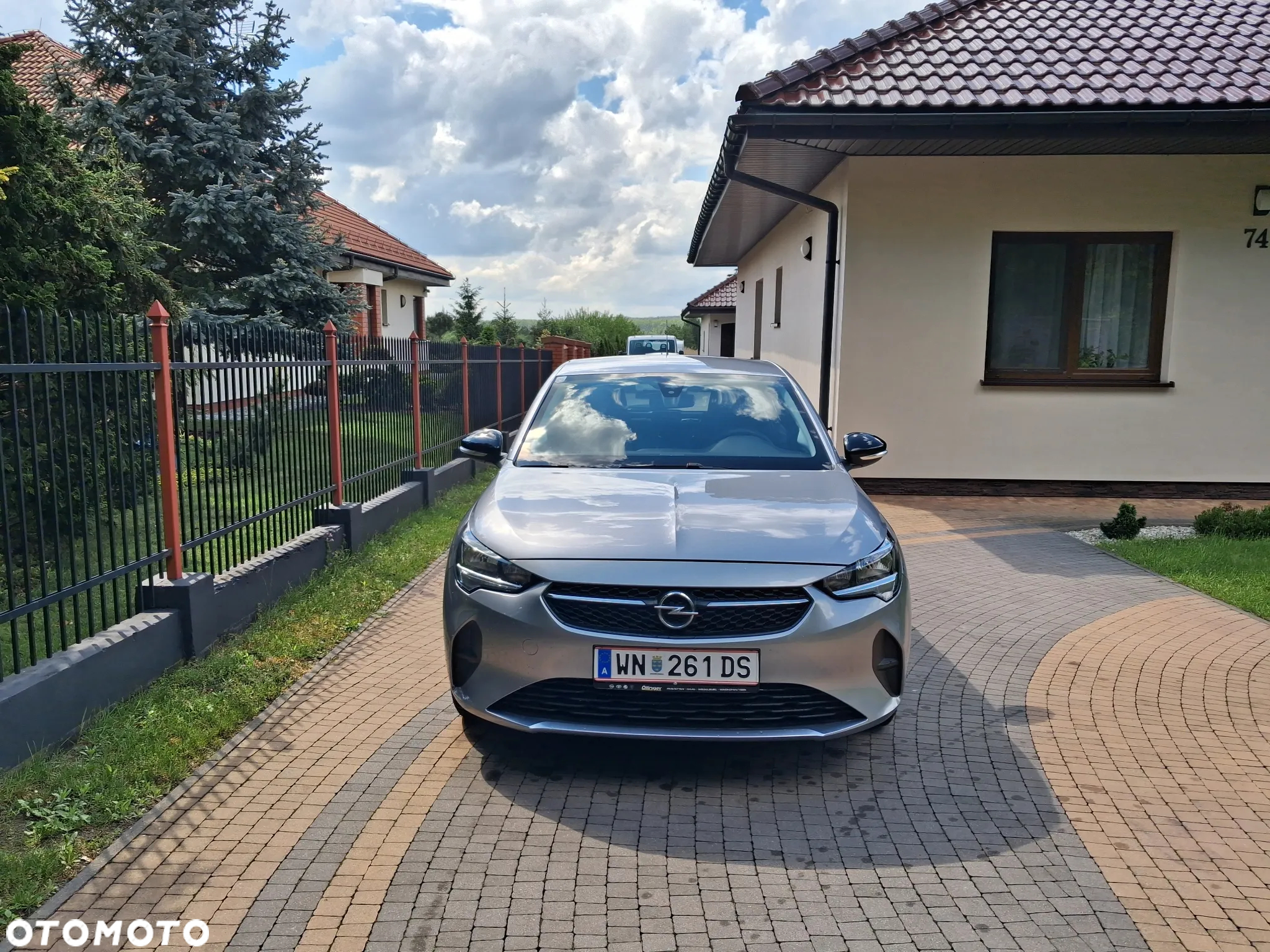 Opel Corsa 1.2 Elegance S&S - 3