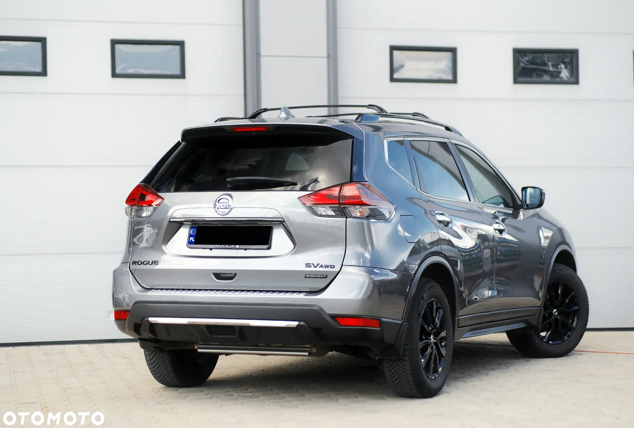 Nissan Rogue - 8