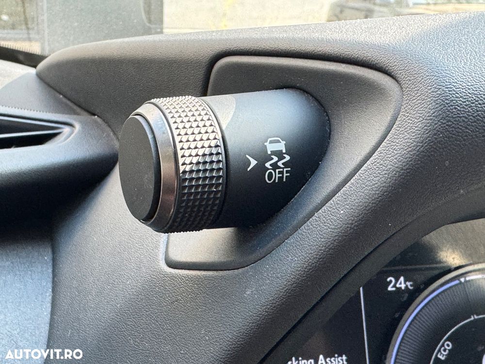 Lexus UX 300e Luxury Line - 17