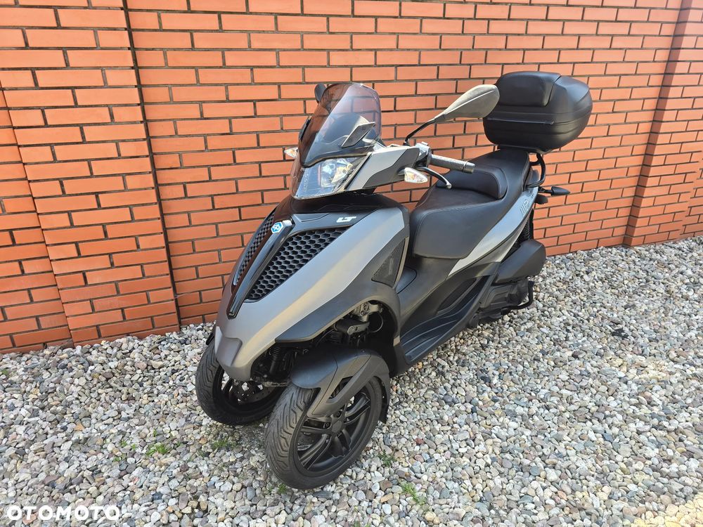 Piaggio MP-3 - 8