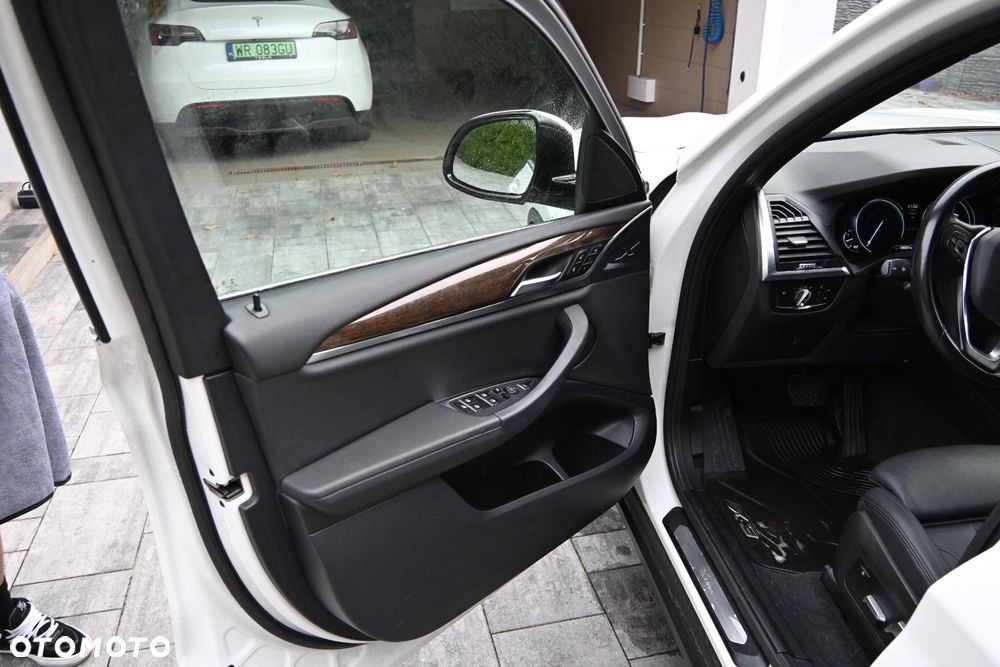 BMW X3 - 22