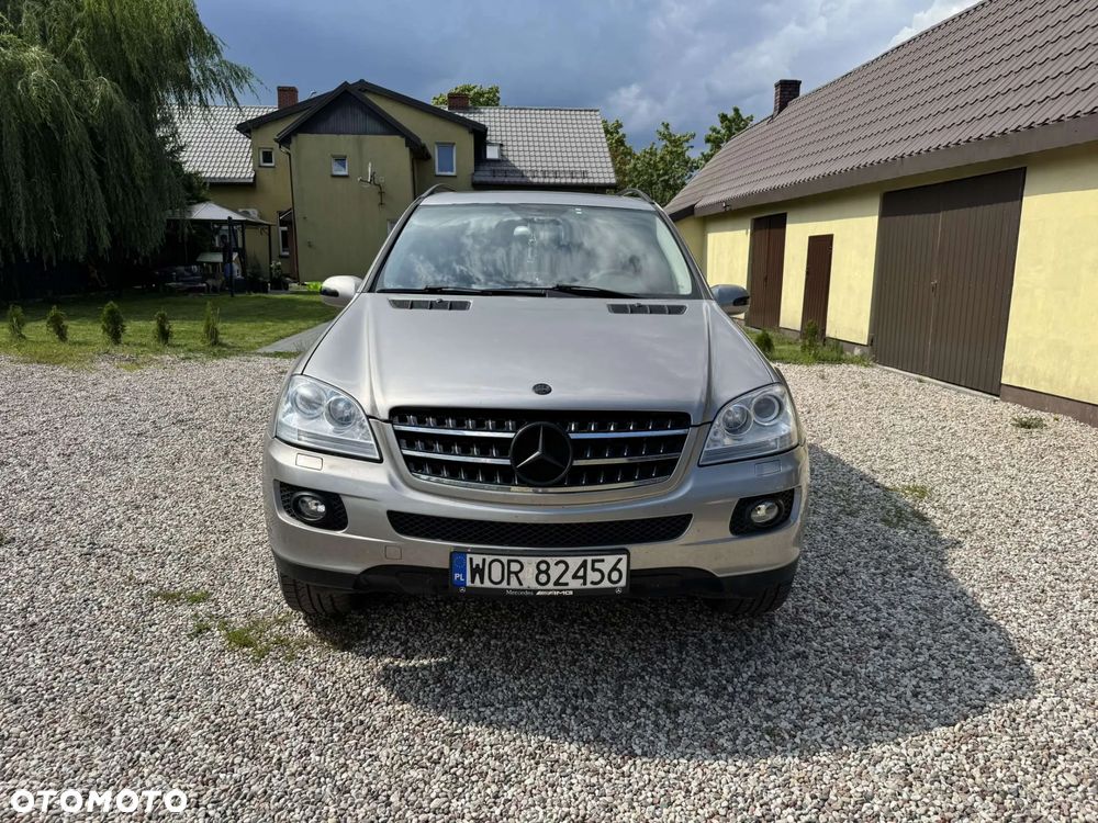 Mercedes-Benz ML 500 7G-TRONIC - 1