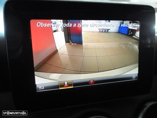 Mercedes-Benz CLA 180 d Shooting Brake Urban - 24