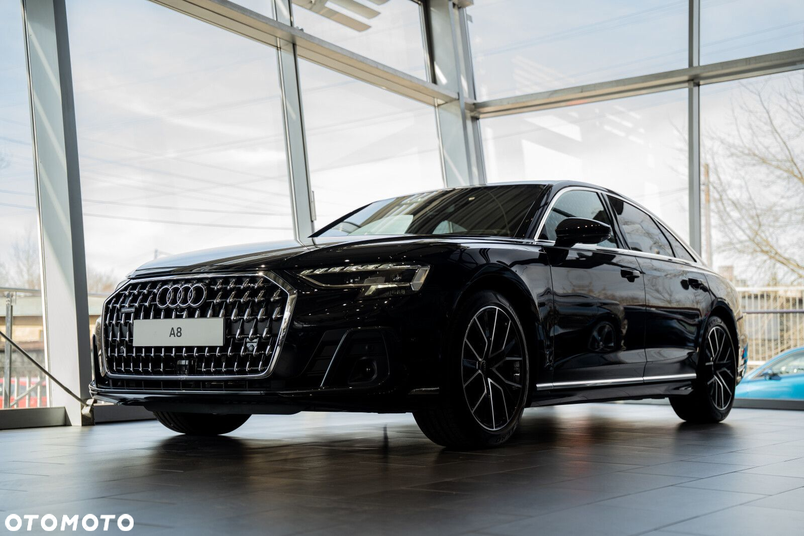 Audi A8 - 4