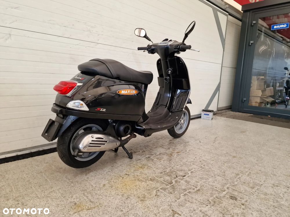 Piaggio Vespa - 19
