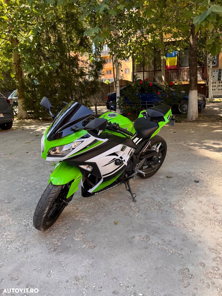 Kawasaki Ninja 400 - 9