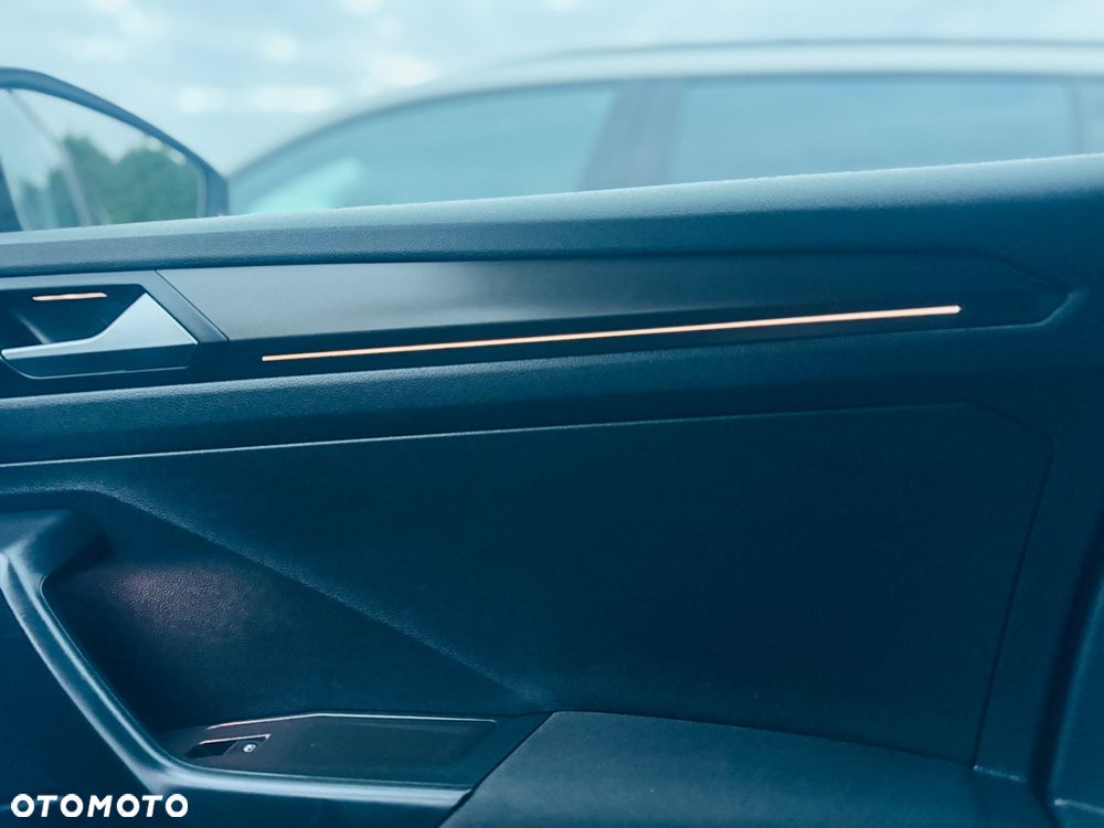 Volkswagen T-Roc 1.0 TSI Life Plus - 11