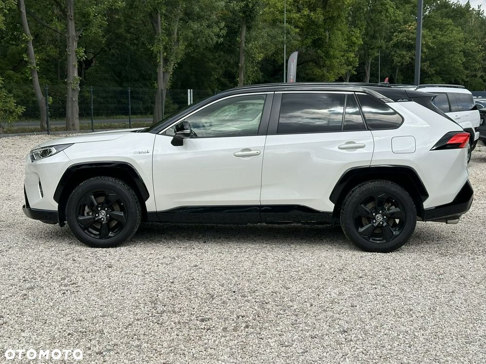 Toyota RAV4 - 4