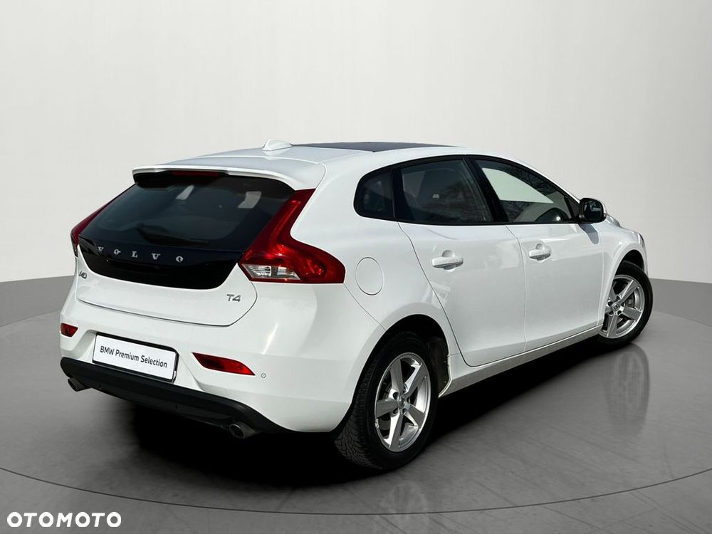 Volvo V40 T4 Drive-E Momentum - 7