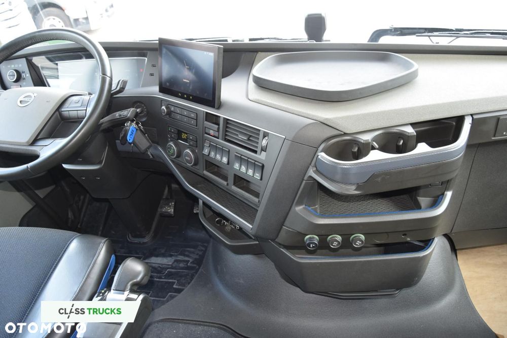 Volvo FH 500 Globetrotter XL Varios - 12