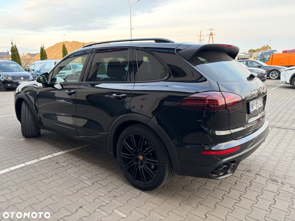 Porsche Cayenne Diesel Platinum Edition - 12