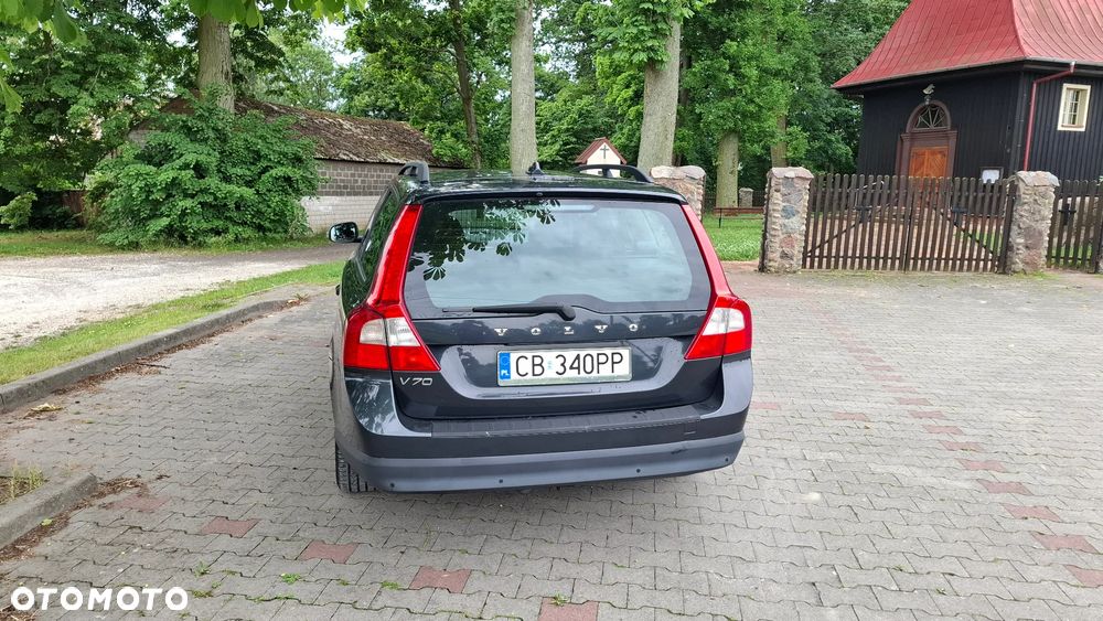 Volvo V70 2.0D Kinetic - 8