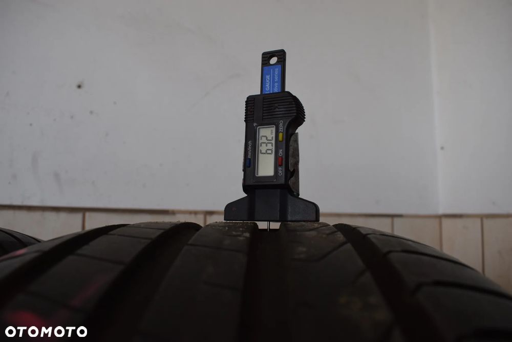 R21 255/40 Pirelli Scorpion Seal Inside AO - 4