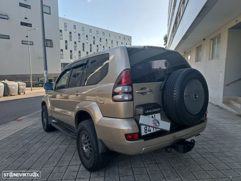 Toyota Land Cruiser D-4D Executive - 8