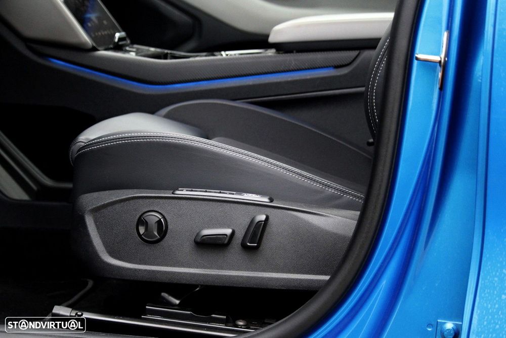 Ford Explorer 77 kWh Premium - 18