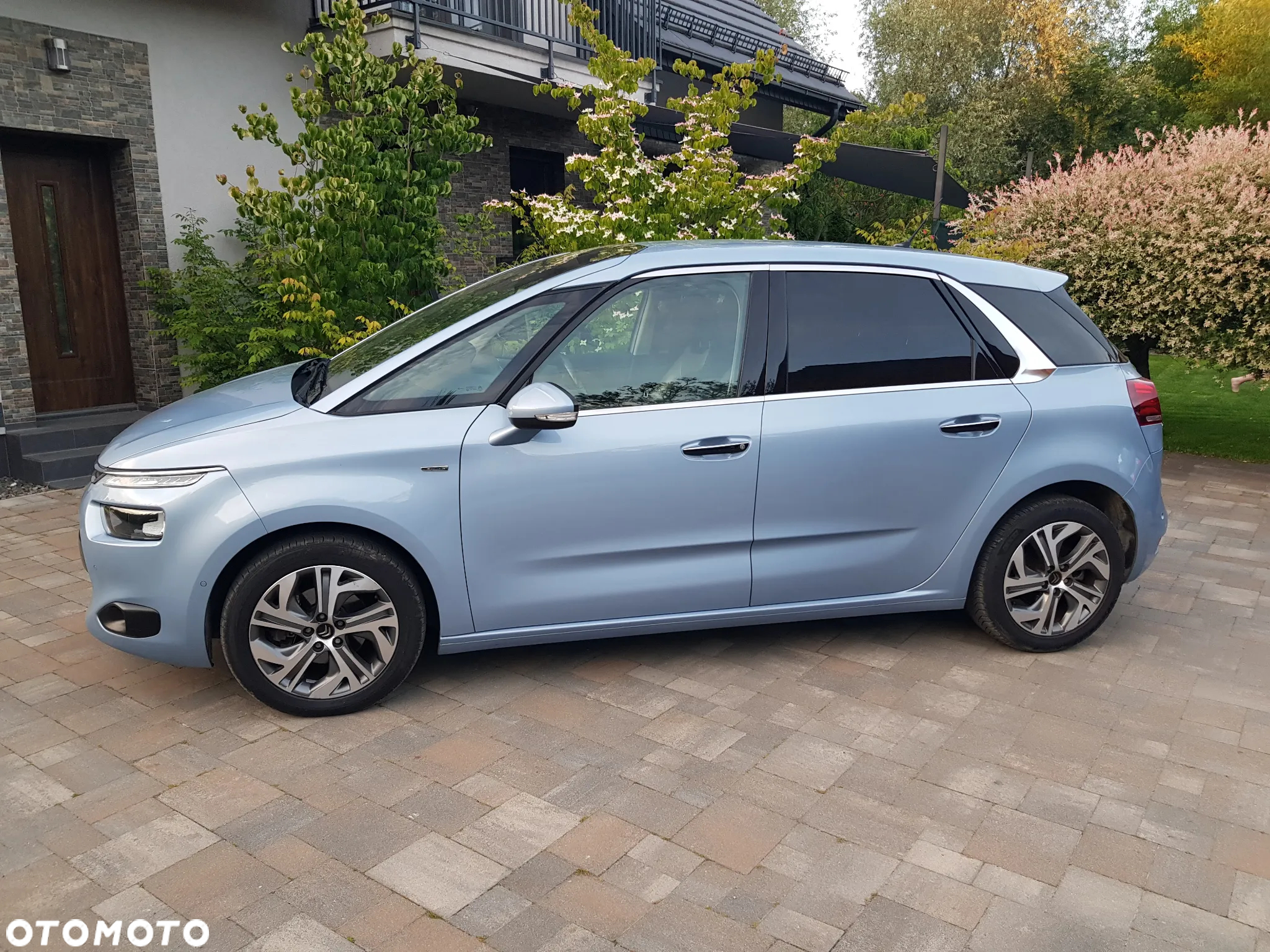Citroën C4 Picasso 1.6 e-HDi Exclusive - 9
