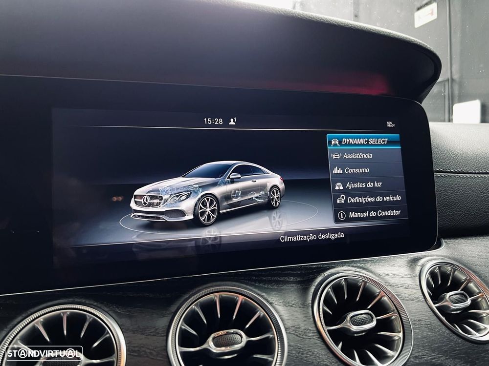 Mercedes-Benz E 220 d AMG Line - 26
