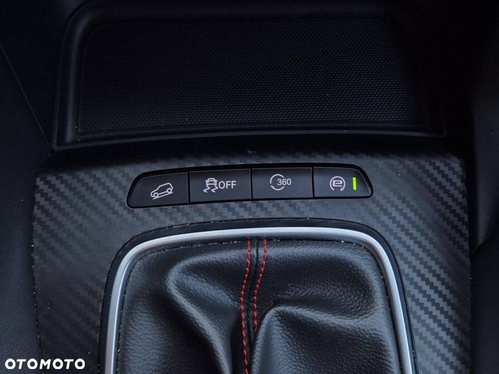 MG ZS 1.0 T-GDI Exclusive - 24