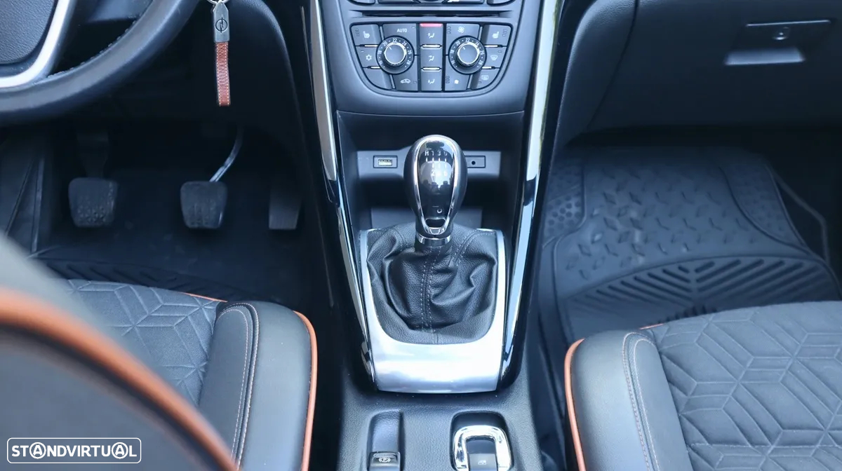 Opel Cascada 1.4 T S/S - 40
