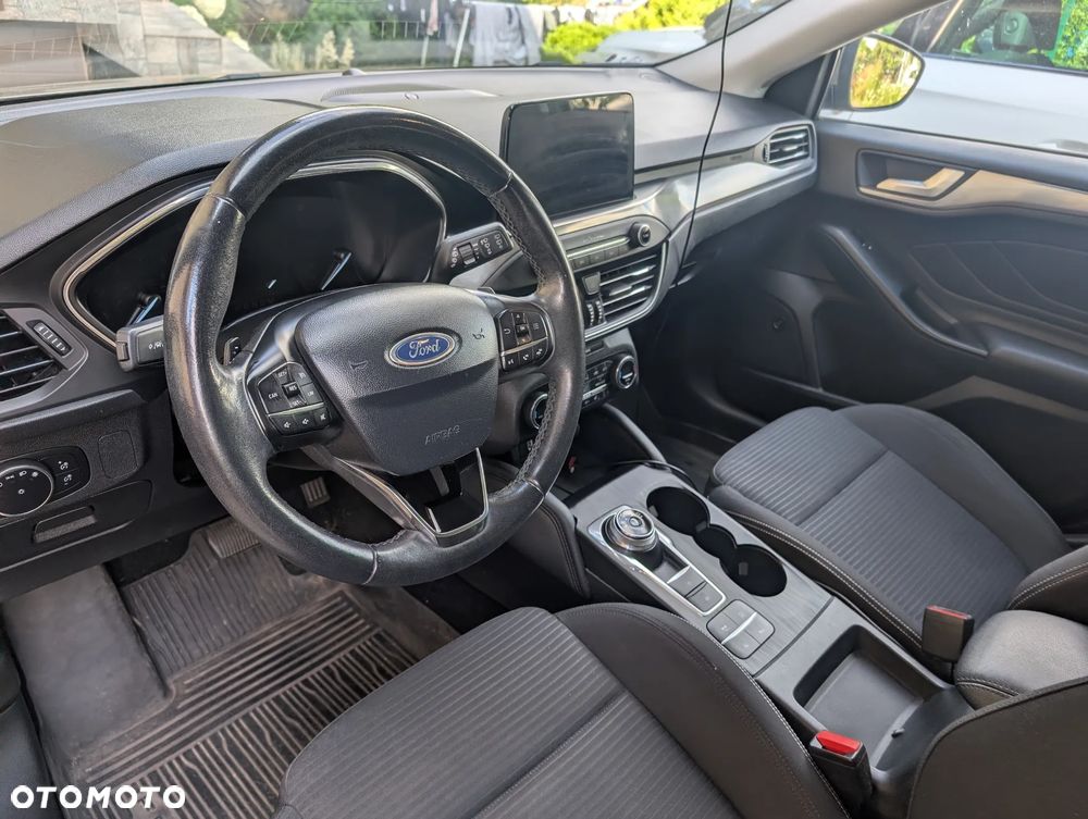 Ford Focus 1.5 EcoBoost Titanium ASS PowerShift - 4