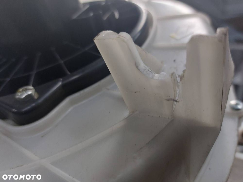 OBUDOWA NAGRZEWNICY SUBARU LEGACY V 72100AJ290 272700-5290 - 3