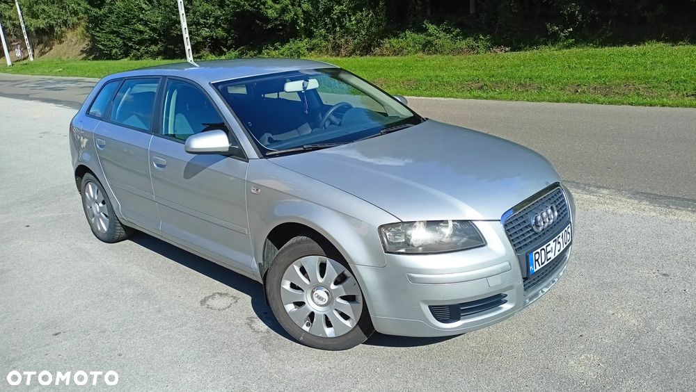 Audi A3 1.6 Attraction - 2