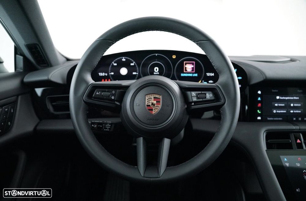 Porsche Taycan 4S - 10