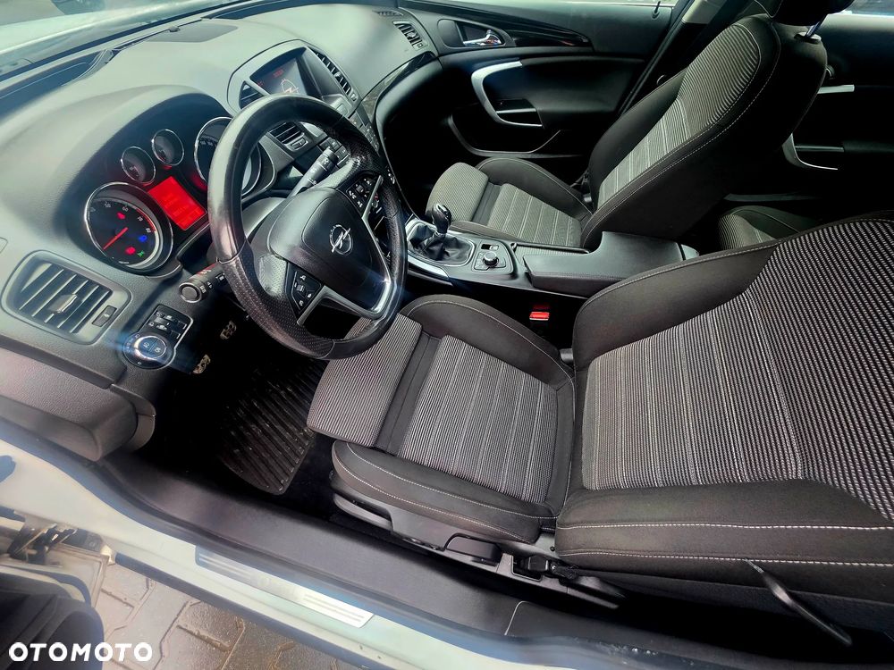 Opel Insignia 1.8 Sport - 21