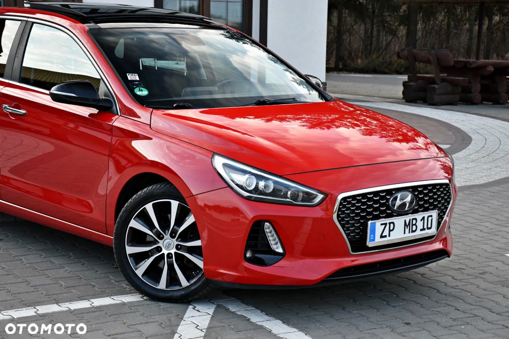 Hyundai i30 1.0 T-GDI Connect & Go - 6