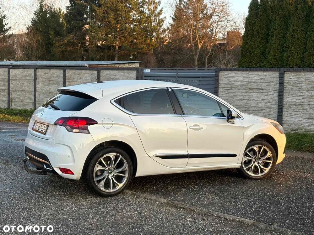 Citroën DS4 HDi 165 SportChic - 13
