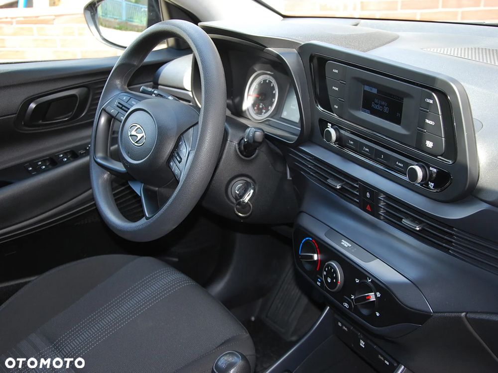 Hyundai i20 1.2 Pure - 9