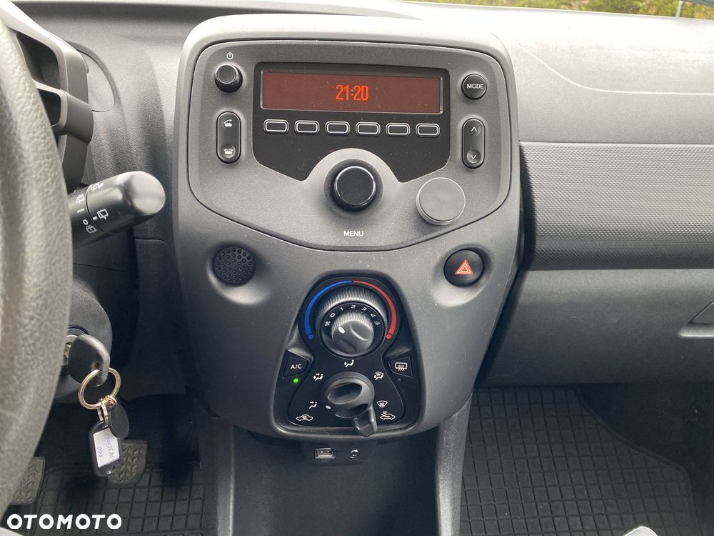 Toyota Aygo - 17
