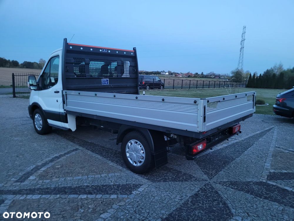 Ford Transit - 3