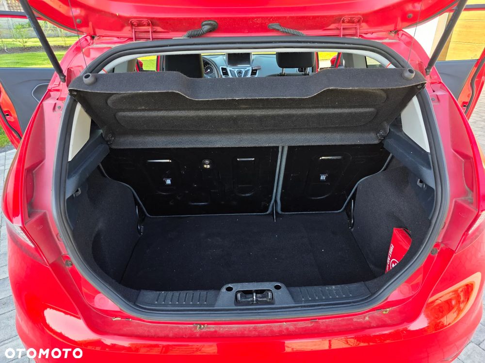 Ford Fiesta 1.25 Ambiente - 11