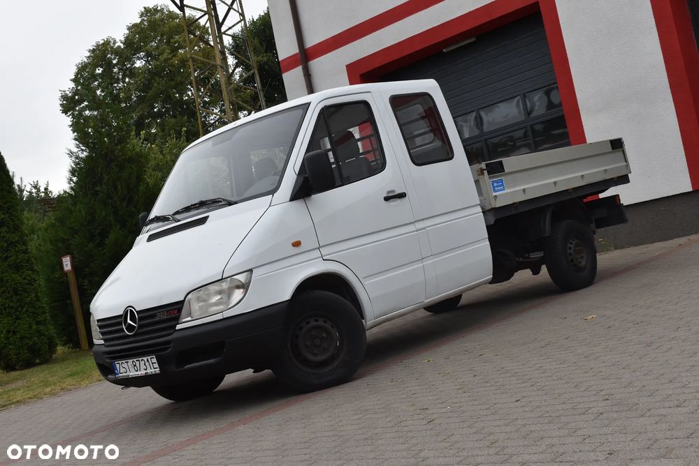 Mercedes-Benz SPRINTER - 22