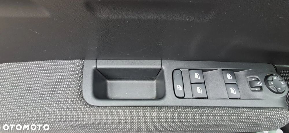 Citroën C3 Aircross 1.6 BlueHDi Shine S&S - 11