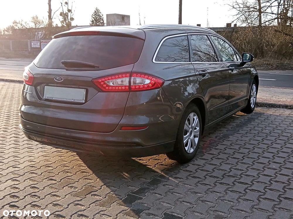 Ford Mondeo 2.0 TDCi Titanium - 4