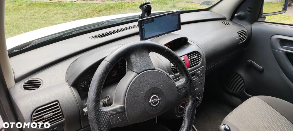 Opel Combo - 8
