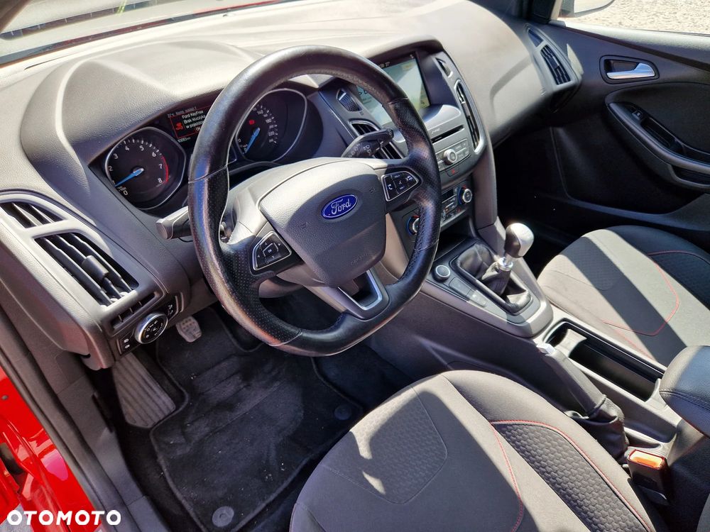 Ford Focus 1.0 EcoBoost ST-Line Red ASS - 10